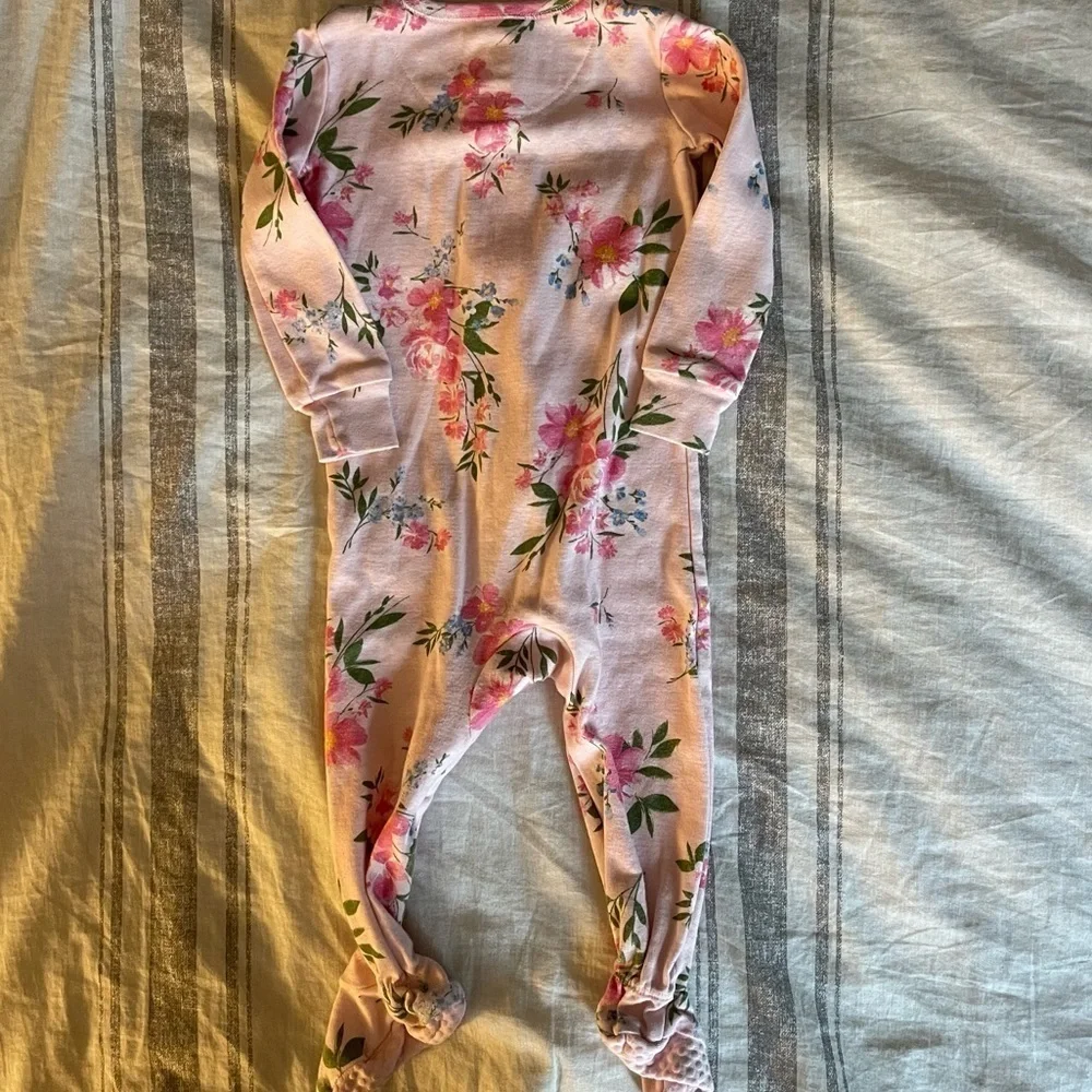 The Children’s Place | Pink Floral Zippered Footie Pj | 6-9 mo